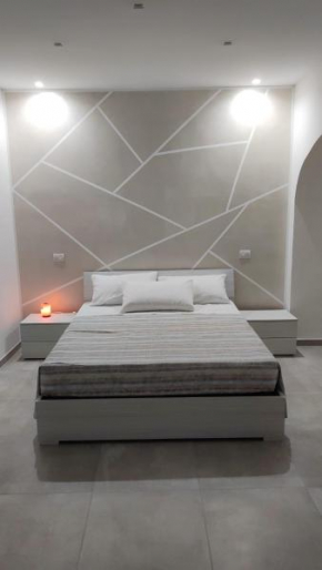 MIA GUEST ROOM